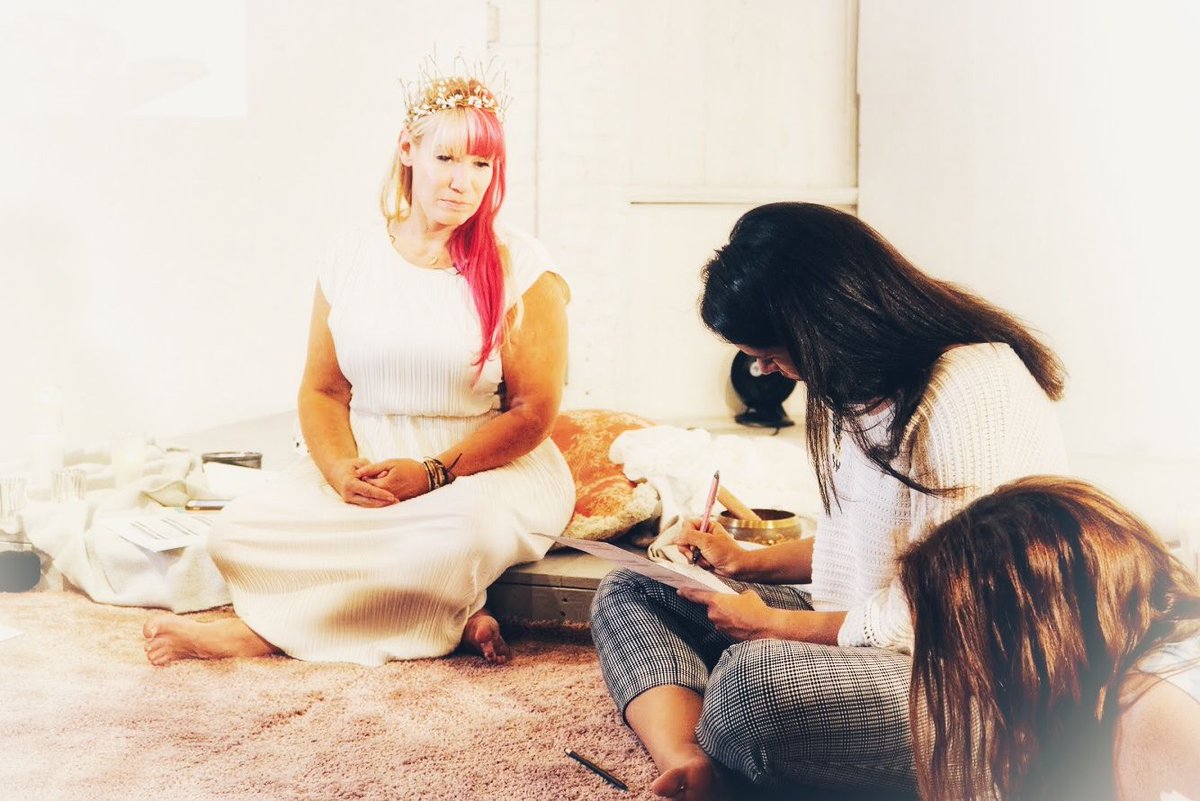 GoodAmplified's tweet photo. Ready to live a GODDESS LIFE? 🦋💗🌸 How? Come join us for our #GoddessProcess kick-off THIS FRIDAY!! Sign up right now and come on a beautiful 30day journey with us: https://t.co/V0VJSQJmJB #feminine #empowerment #girlpower #beagoddess https://t.co/3TwDOlCE2F