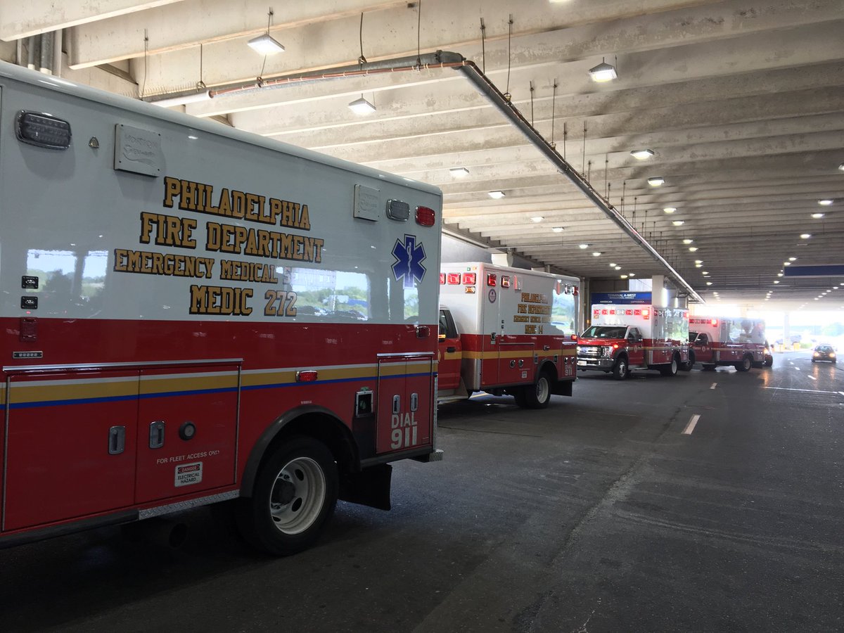 American Airlines passengers get sick in Philly