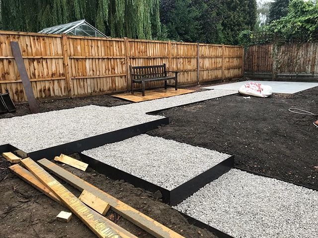 SecondNature_'s tweet photo. On site | steel edging and gravel pathways 🌳
.
.
.
#secondnaturegardens #onsite #gardendesign #landscapedesign #gardendesignleicestershire #gardendesignnorthamptonshire #steeledging #groundworks #landscaping https://t.co/vF2oplWeTi https://t.co/QEaQPtAQo5