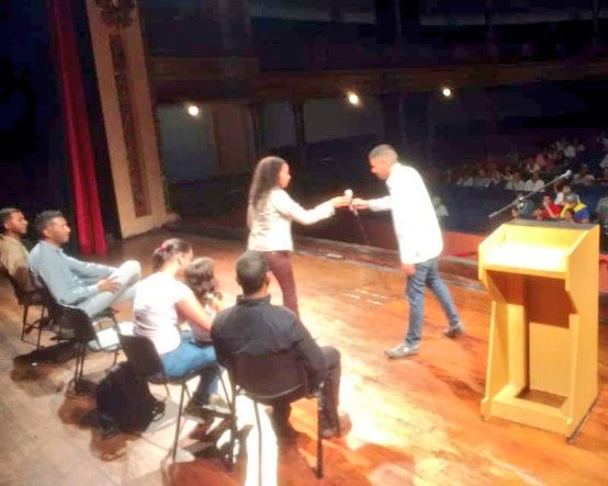 SBolipasajeros's tweet photo. Con el mayor compromisos  la .@JObreraCBST desarrollo Congreso Constituyente con el firme propósito de avanzar en el desarrollo de políticas en defensa del programa de recuperación económica promovido por el presidente Obrero @NicolasMaduro #ClaseObreraResteadaConMaduro @ANC_ve https://t.co/uGmVoX8QZO