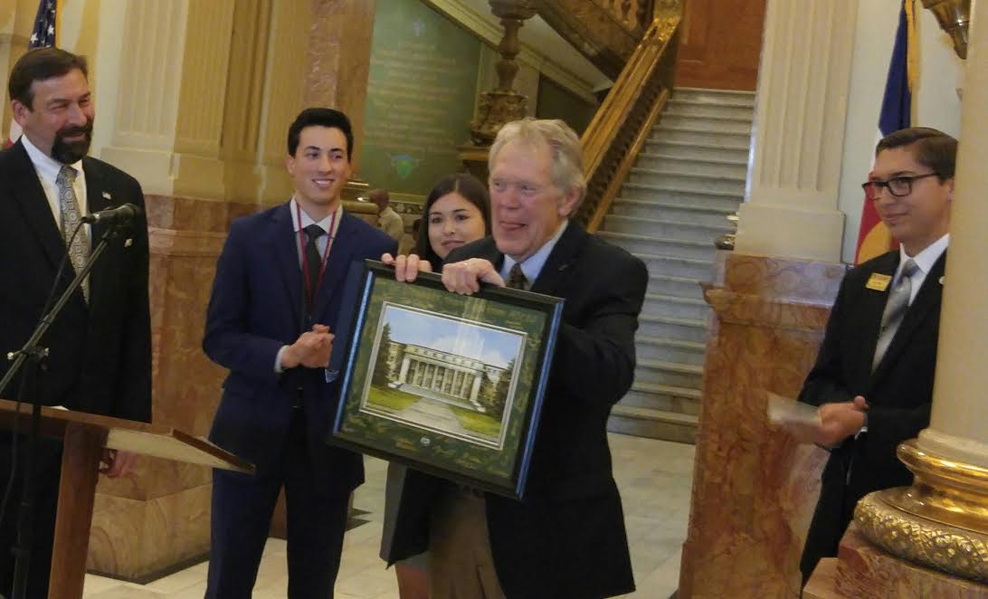 CSUCollegian's tweet photo. McWilliams: Employers should pay interns 

https://t.co/tIKuePj4ou
@LetaMcWilliams  #CSUCollegian #Opinion https://t.co/dntBZHtYP5