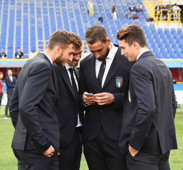 MilanEye's tweet photo. Caption this https://t.co/NplpXJIGlB