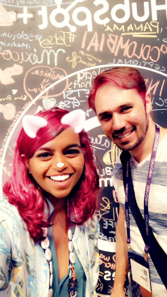 srcorley's tweet image. Coworkers that #INBOUND18 together... #HubSpotScavengerHunt #HubSpotLove @ajlaporte