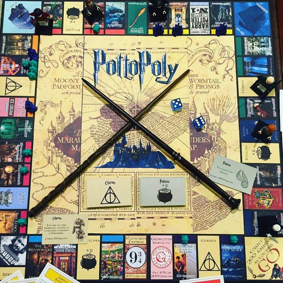 Harry_Potter_TM's tweet image. Comparte este tweet si quieres un Monopoly de Harry Potter.