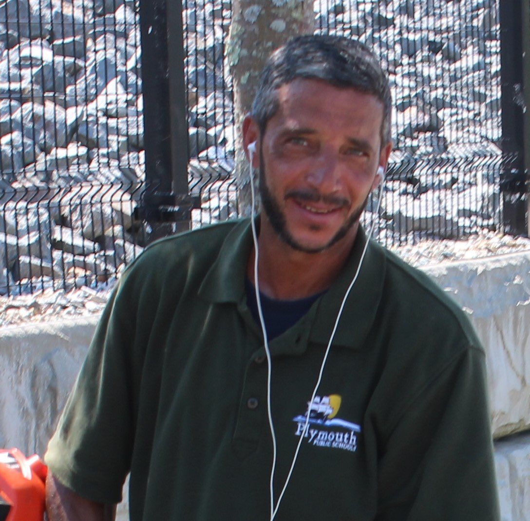 Our first STAFF Eagles of the Day! Congrats to Mr. James Drew and Mr. Mike Veiga for their groundskeeping and making PNHS look so incredible! Thank you!!!! It’s PGA worthy!