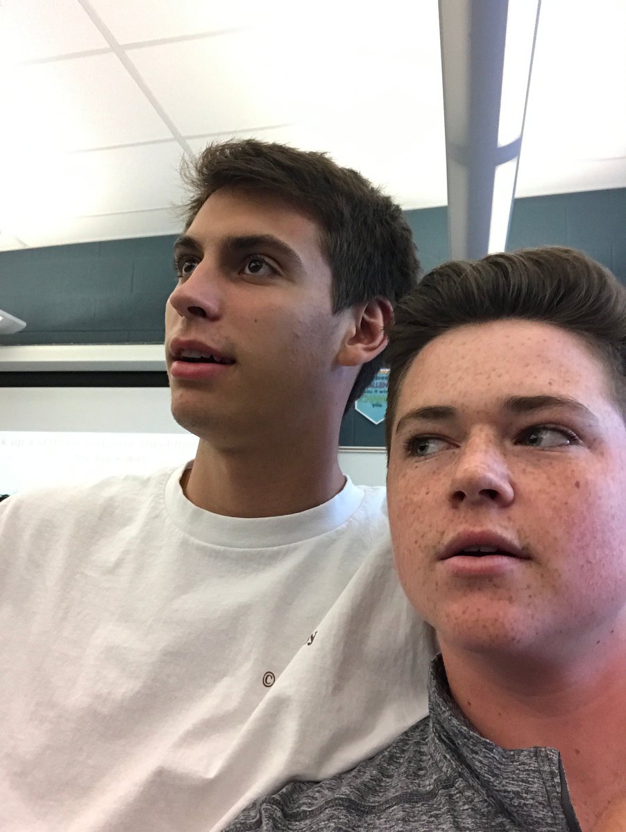 MrsLewSLEHS's tweet image. Back to School Selfies!