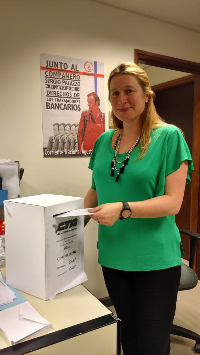 Lista10CTA's tweet photo. 👉🏽La Compañera Melina Rosenstock ya votó en las #EleccionesCTA.
#LaUnidadEsElCamino. 
Unidad➕Organización➕Lucha para enfrentar el ajuste
VOTÁ #Lista10 https://t.co/kS2IRL4vXy