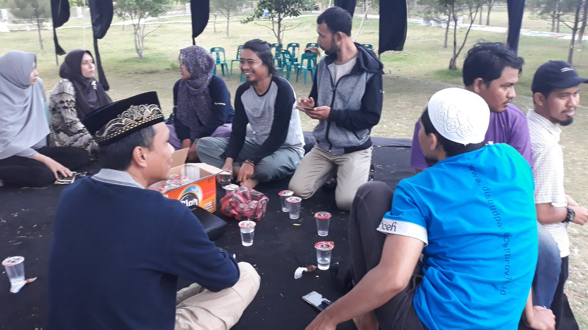 SemarangAgenda's tweet photo. @SpartanWisata @genpiaceh Selamat untuk @genpiaceh
#2thGenPIAceh https://t.co/c3co3JvWU2