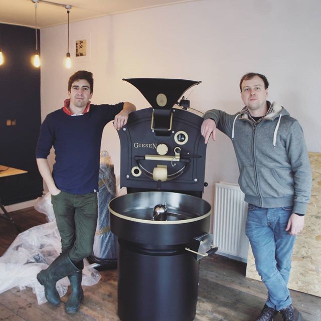unorthodoxroast's tweet photo. Tbt to the day the coffee roaster arrived ๐ค
.
.
#wherethestorybegins #start #founders #new #gentlemen #twoguys #tbt #lastyear #coffeeroaster #delivery #newbeginning #entrepreneurs #coffeeshop #coffee #coffeeshopcorners #2017 #machinery #cafe #newventโฆ https://t.co/TLqIEdOfOV https://t.co/ePSTVSmJWR