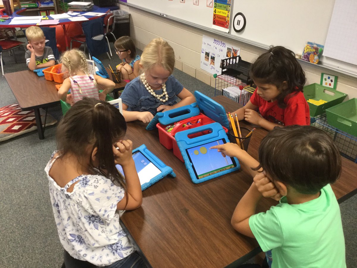 Tori_Hoperich's tweet photo. We ❤️ ST Math! https://t.co/nteUVF9xRq
