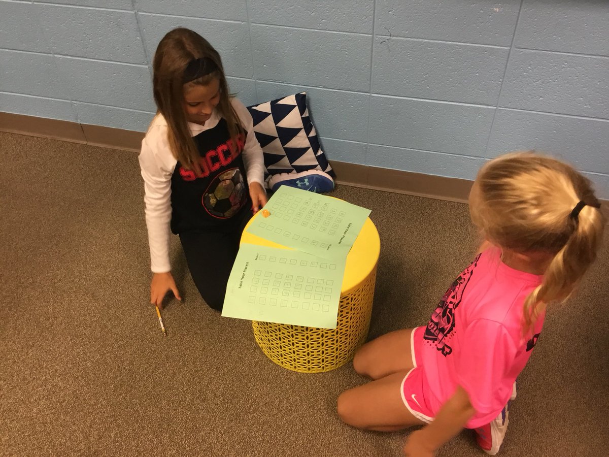 ckjoyce's tweet photo. Lots of learning in 3rd grade math....#oddsorevens #takeyourplace @MeadowRidgeRoar #rockin@theridge https://t.co/xiashzZ2eX