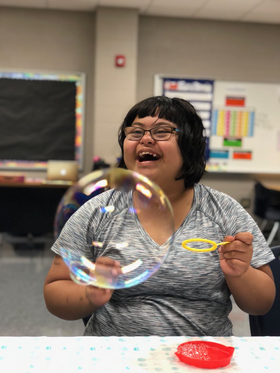 Miranda Campbell tweet media