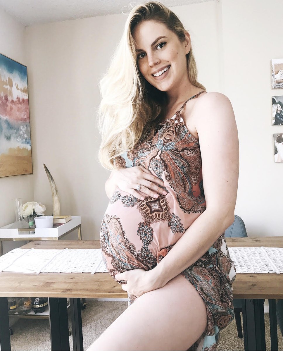 I believe that one of your top priorities pregnant or nor should be gut health, and I'm sharing on the blog today why taking <a href="/Probulin/">Probulin</a>  probiotics are essential throughout my pregnancy! balancedbabe.com/why-adding-pro… #ad #wellness