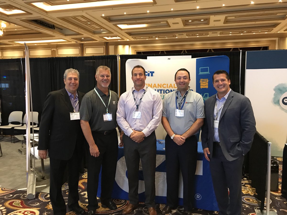 One of the key items to a great customer experience is to have leasing partners who are flexible and supportive to create custom offerings to the EDGE customer!  Our partners at @greatamericaOEG and @CITgroup get it! #vivalaedge