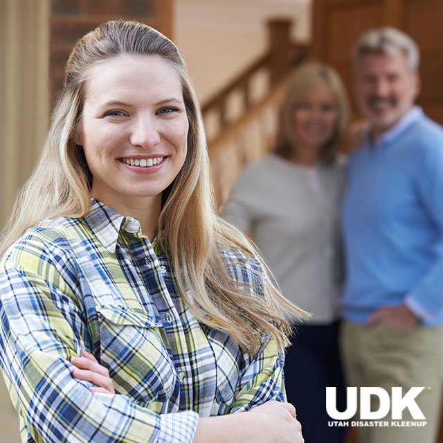 With school back in session, it's always best to make sure your college student knows what to do in case of an emergency, whether it be natural or structural. Help them make a plan and be sure they are equipped with an easy-to-grab bag filled with the essentials.