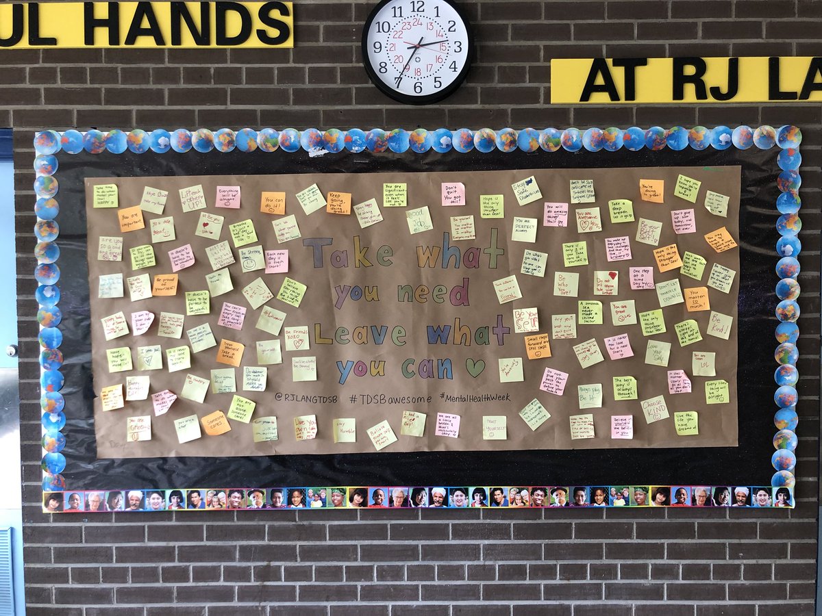 TheMikeMohammed's tweet photo. Thank you to @RJLANGTDSB staff and students for making my day. I took these three intentions away from your board! #mademyday #thankyou #love @kgfalcon @lstrangway @LC2_TDSB @tdsb_helen @JoyReiter1 #edchat #lrnchat #tdsbfirstweek #BacktoSchool https://t.co/wVYT7BCFhD