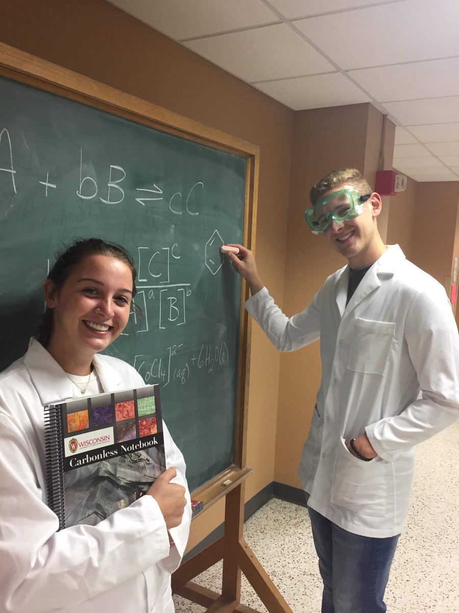 AlphaChiSigmaUW's tweet photo. Need to buy lab supplies like goggles, notebook, or your lab manual? You’re in luck! AXS is selling all this in the Chem building from 7:40-4:30 weekdays until Sep 14th 🔬 https://t.co/ojOccDkPxs