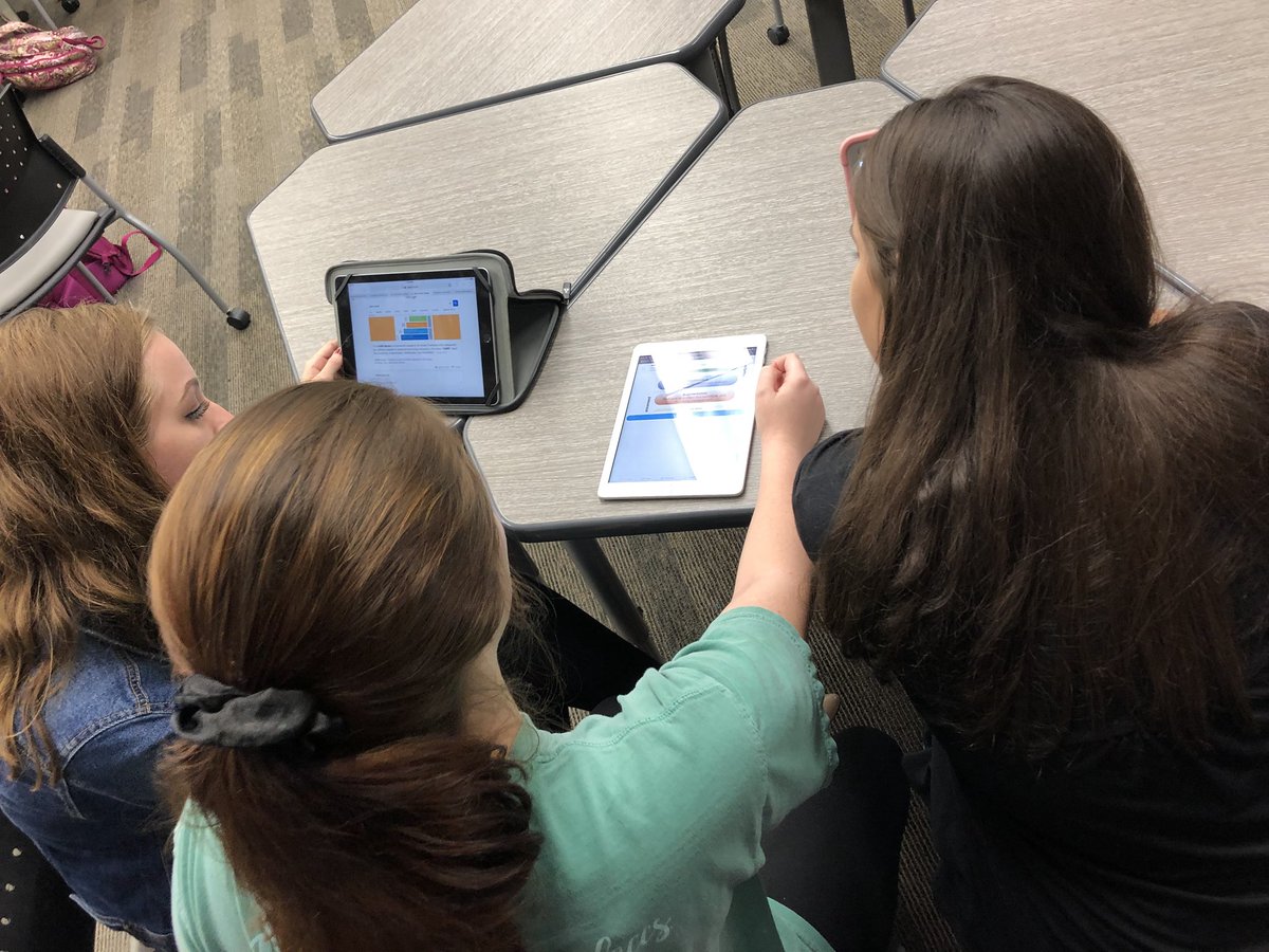 JessicaRae929's tweet photo. A few more pictures from this morning’s TPACK @GooseChaseEDU  because I know some of you may want these for your #EDUC4210 portfolios! Be sure to check the game stream to download artifacts as well! #NTchat #edtechchat https://t.co/V8C2ViogPA