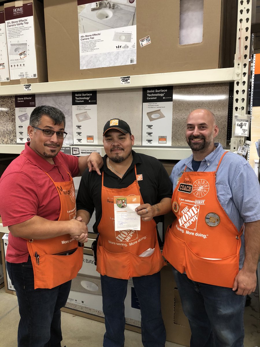 rivs369's tweet photo. Marcus and Justin recognizing Bernie on selling a 13k walk in tub! Way to drive leads Bernie!@Schulte4A @McFarrenGary @JustinW47893781 @LatashaEmpson @AmonTHD @thd_2703 @MccorryPam https://t.co/UV5dHiXl3S
