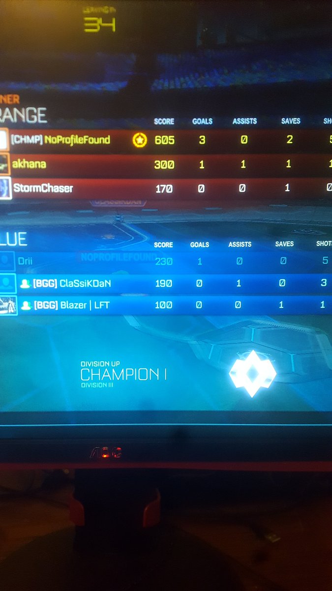_Trett_'s tweet photo. Finally made it to champion. May not mean much to some people but this rank puts me I the top 1% of all rocket league players. #grandchampnext https://t.co/SSwkQmxHlE