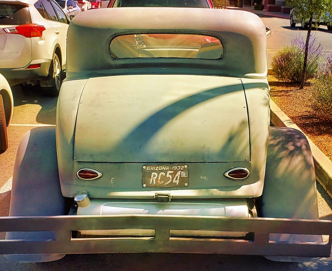 randomroger's tweet image. #dosomethingcreative everyday is one of the rules in my new book Random Roger’s Rules: Building Blocks For A Happier Life which is number 1 in its category. I hope you can check it out amazon.com/dp/B07H1283C1