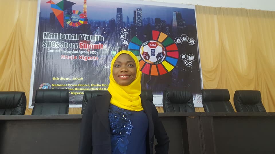 MujidahAjibola's tweet photo. Earlier today: National Youth #SDGs Story Summit; showcasing the #SDGStories of young people improving lives and the environment @ngsdgsyouth #sustainability #Globalgoals #jeedahpro #developmentworker #act4SDGs @AbiodunEssiet https://t.co/P1UsrRq8Xc