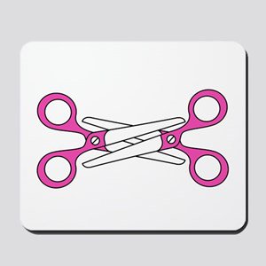 ножницы в постели. вертикальные ножницы с руками. ножницы в постели.