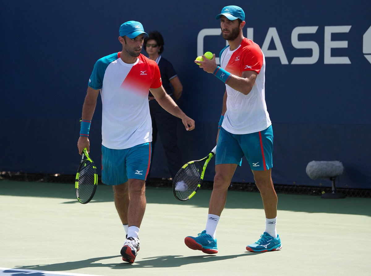 mizuno tennis 2018