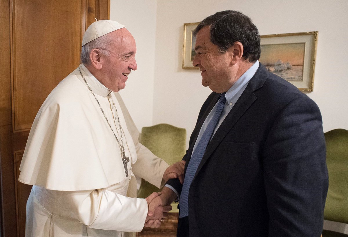 Venerdì 7 settembre la 1' intervista di #PapaFrancesco a un giornale economico. Il Direttore <a href="/guidogentili1/">Guido Gentili</a> intervista il Papa su #lavoro #finanza #migranti #Europa