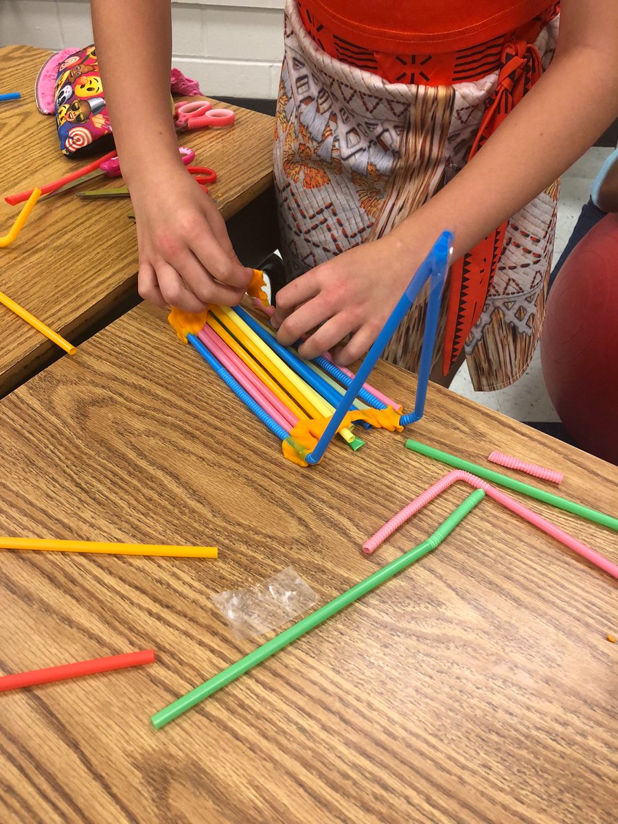 PagingMrsWatson's tweet photo. This was these kiddos first STEM challenge! Tied right into our lessons on sink or float. Now they’ve gotta use these few materials to create a boat that will float! @RoyalISD #royalstem #STEM https://t.co/oDxEtEzrLM