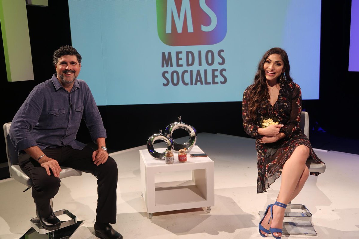 msocialespr's tweet photo. ¡El @ChefVentura será nuestro invitado hoy en Medios Sociales!

⏰ 9:30pm | Sintoniza WIPR o conéctate a https://t.co/XEohU0i3Ff para ver online.

#MediosSociales #ChefVivoni #ChuleríaEnPote https://t.co/7qkHiuxkeB