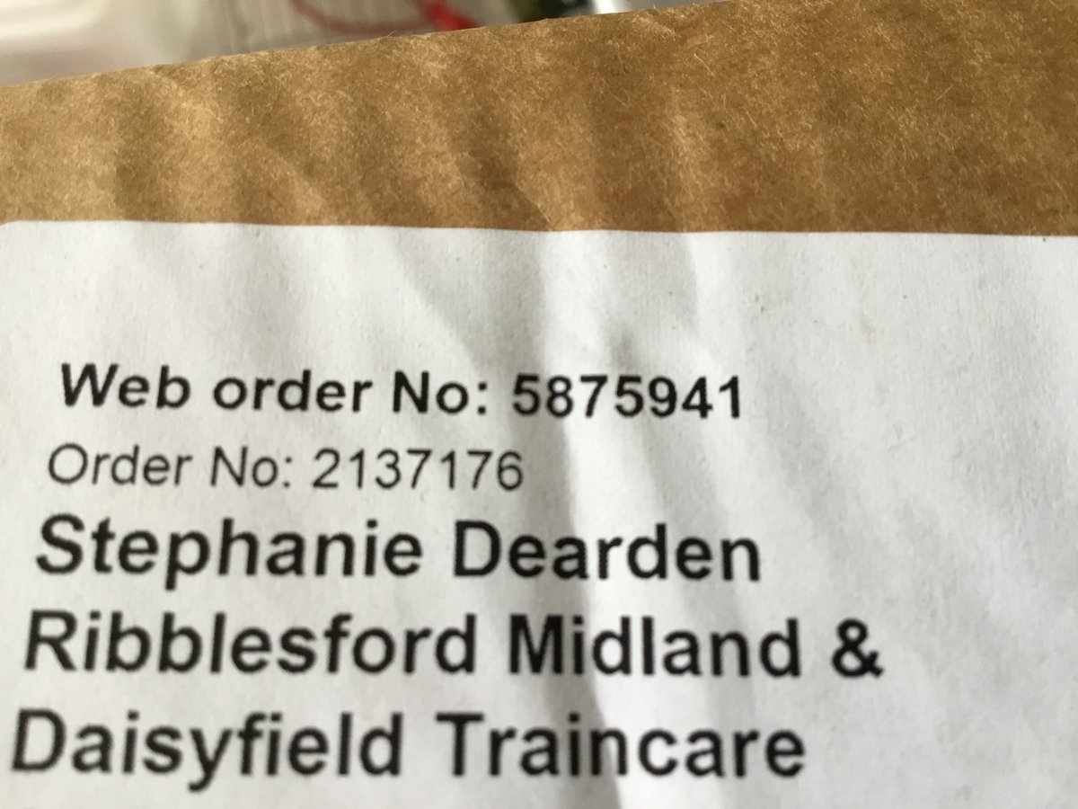 CicelyTmd's tweet photo. 06/09/18 
Ordered 4pm Wednesday , dispatched at 2am , arrived 10am Thursday morning, excellent service 🤩 
Now more wiring to do on #CicelyBridgeTMD 

#RapidElectronics  https://t.co/cJ9bw2J6pH @Rapidonline https://t.co/j6EAAeeJyI