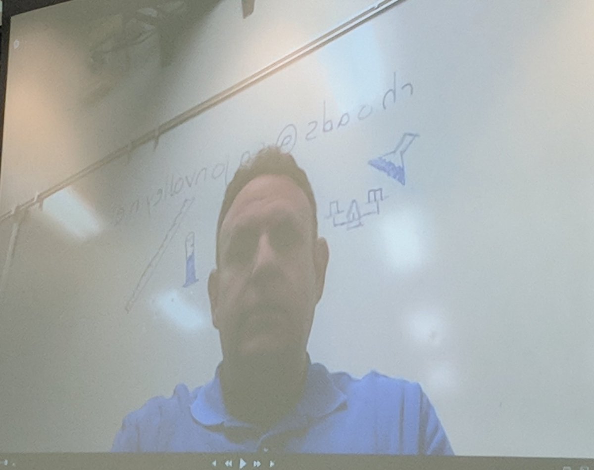 CVPrincipalNA's tweet image. So sometimes @EmSTEAMCVUSD colleagues try really hard to do something super cool like having your words show correctly...sometimes it doesn&apos;t quite work..#learningtofail #gaininemsteam #learnfrommistakes