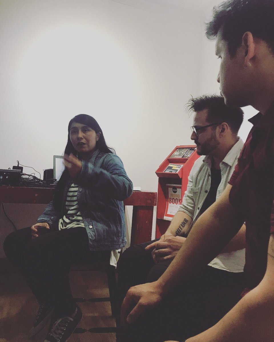 RevistaHiedra's tweet photo. Estamos en el conversatorio Emergencia Documental con Paula González Seguel directora de #TeatroKimen y Patricia Artés directora de #TeatroPúblico sobre procesos y obras. Todo en el marco del encuentro Escenas al SXXI en @VitrinaLa https://t.co/oabjcixdpf