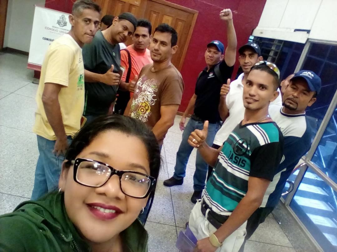 DipMiyer's tweet photo. Trabajadores de anaplas participaron del congreso Constituyente obrero en el marco del capítulo juventud, debatiendo sobre el papel de la clase y los procesos productivos .@JObreraCBST #ClaseObreraResteadaConMaduro @EduardoPinateS @rafaellacava10 https://t.co/E152RXCEhu