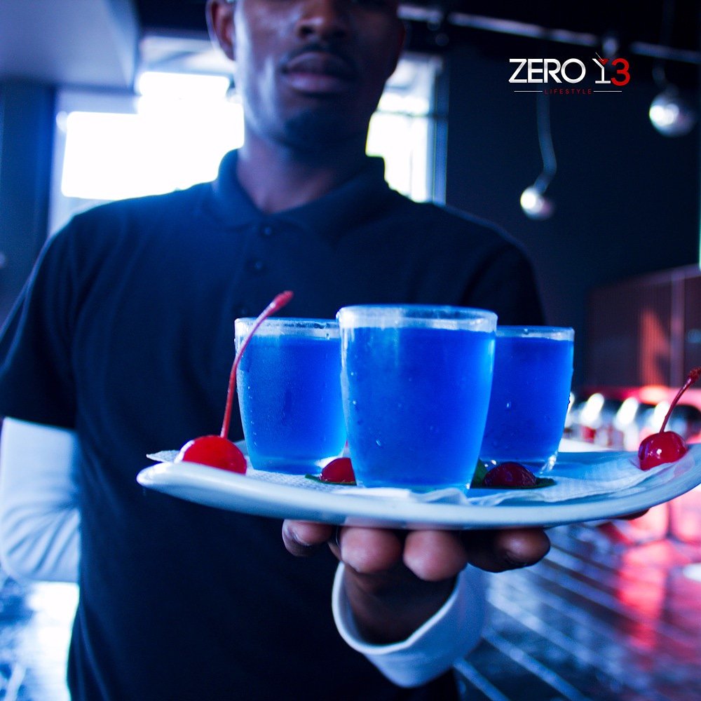 Zero13Lifestyle's tweet photo. We into very colorful food and drinks. Obviously lots of flavor, but I think we eat with our eyes first, so it has to look great. The presentation has to be great.
!ZERO THURSDAY NIGHTS!
Cocktails 🍹 and hubbly 🌬️ moments
#SPRINGBREAK2018 #GOODLIFE  #NEWAGECOOL #ZERO13LIFESTYLE https://t.co/rfdIaWqh5z