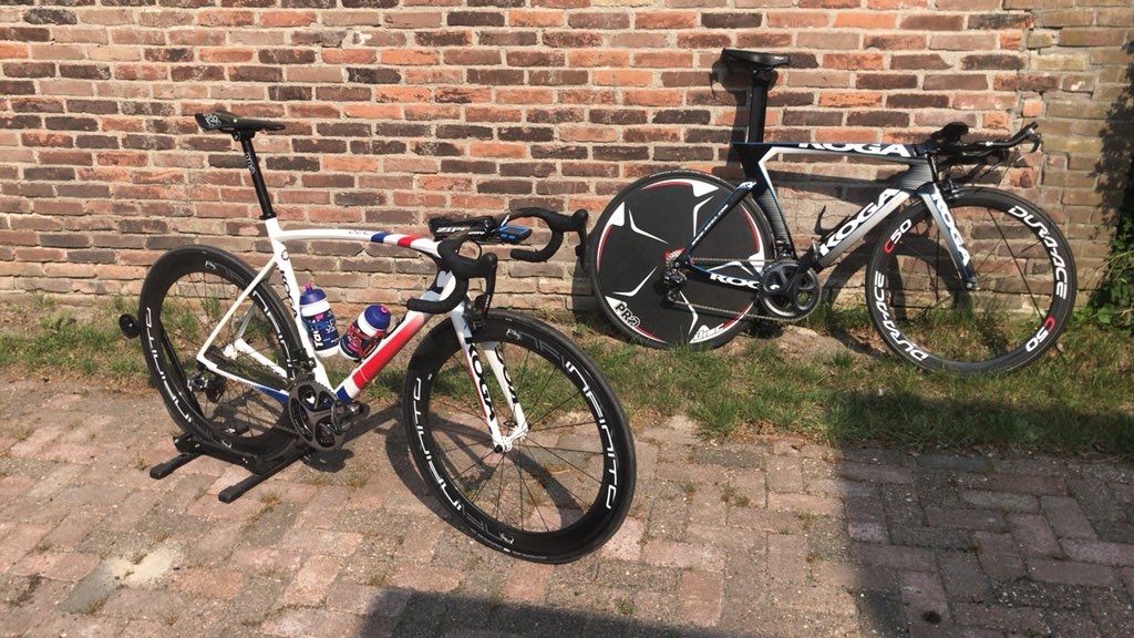 RedmerD's tweet photo. @hetiskoers #alleenmaareenfiets nou ja, 2 dan.. https://t.co/Raw46yoIVo