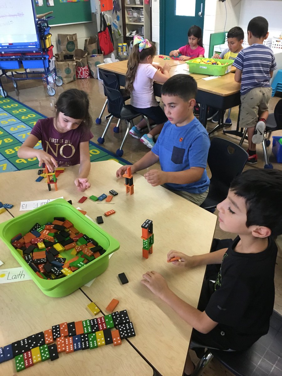 hannahyoskovich's tweet photo. We’ve been working hard all week on building relationships with each other and routines. Today we worked on sharing while we explored our math tools! #iteachfirst #hillcrestk4 @HillcrestElem https://t.co/gmruU4KOZI