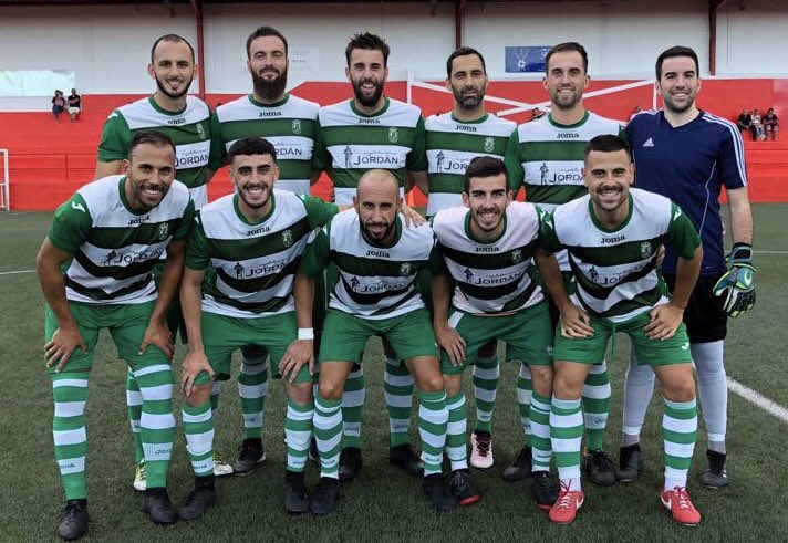 AtleVictoria's tweet photo. 💚EMPIEZA LO BUENO💚
Y empieza con un partidazo, yo que tú no me lo perdería 😉
📆 Domingo 9 de septiembre
⏱ 12:00 h
🏟 Estadio El Peñón
⚽️ @cdpuertocruz Vs @AtleVictoria
#atleticovictoria #vamosverdes #puertocruzvictoria #juntossomosmasfuertes #preferente
#nomaspruebas https://t.co/NOBRlW1V90