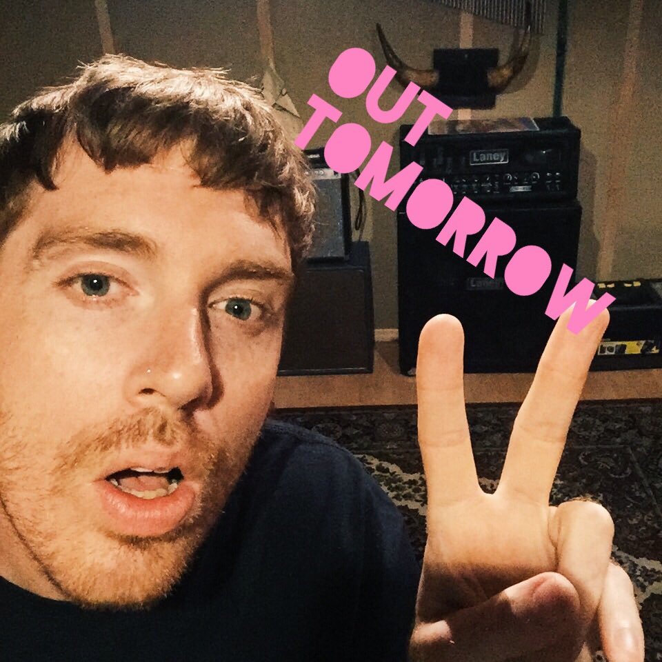 GingerSnapsPop's tweet image. 🔥NEW SINGLE TOMORROW🔥  No rest for me though! I’m back here clearing up the live room busting out tunes! Studio beard is coming in nicely init! Got some gig announcements soon mainly cause I miss @jakeacodauk