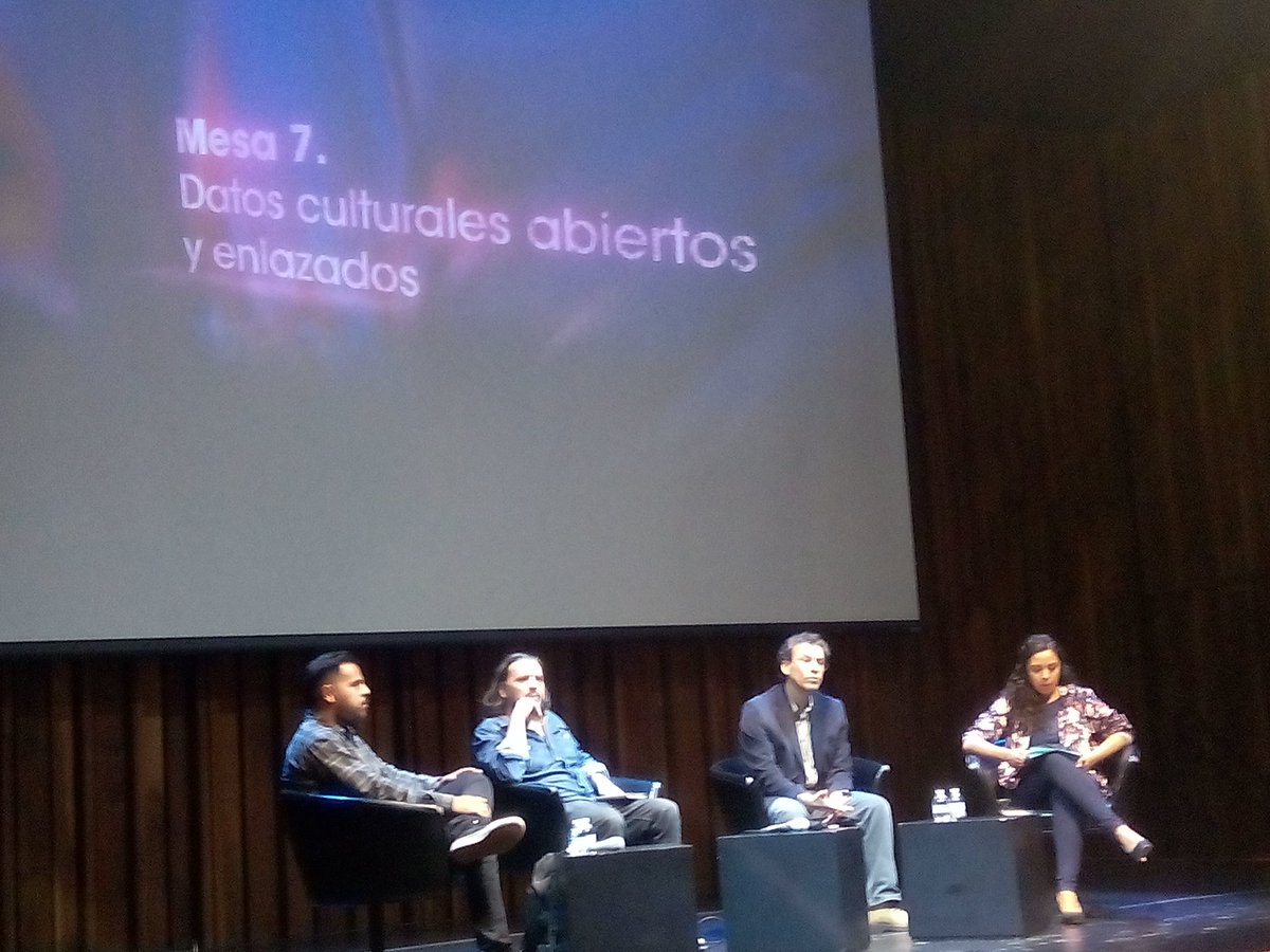 mtenaespinoza's tweet photo. #OpenGLAMMexico @OpenGLAM
Comienza la Mesa 7. Datos culturales abiertos y enlazados.
Participan:
+Alfonso Flores @cultura_mx
+Joaquín Giménez @coleccionesUNAM
+Laboratorio de la Ciudad-CDMX https://t.co/AJgyzu0EIt