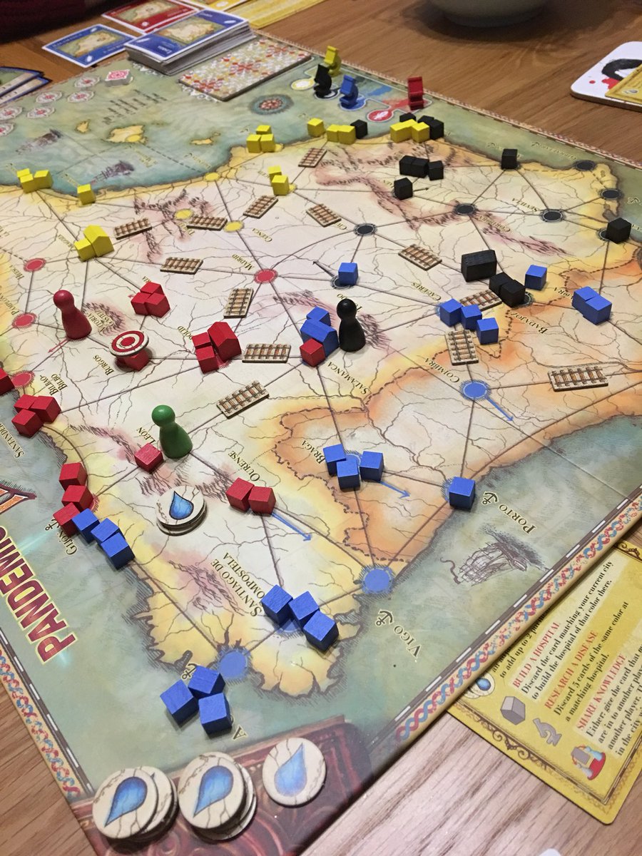_CBK_gaming's tweet image. Well we lost but top evening..good food, good friends &amp;amp; great game @Zmangames_  #Pandemic #pandemiciberia #boardgame #boardgames #tabletop #friends