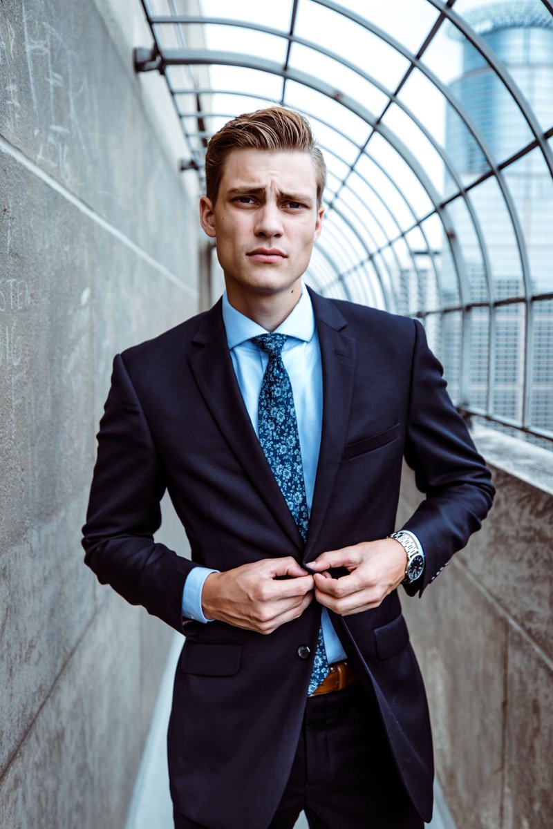YPofS's tweet photo. Who's got their outfit ready for Dapper As? Get your tixs: https://t.co/wgOuYgpWdp #DapperAs #getfancy @Oldstyleshine @SeattleGents @UnitedWayKC @kigokitchen @DJ_Charma https://t.co/cYylIbPBBD