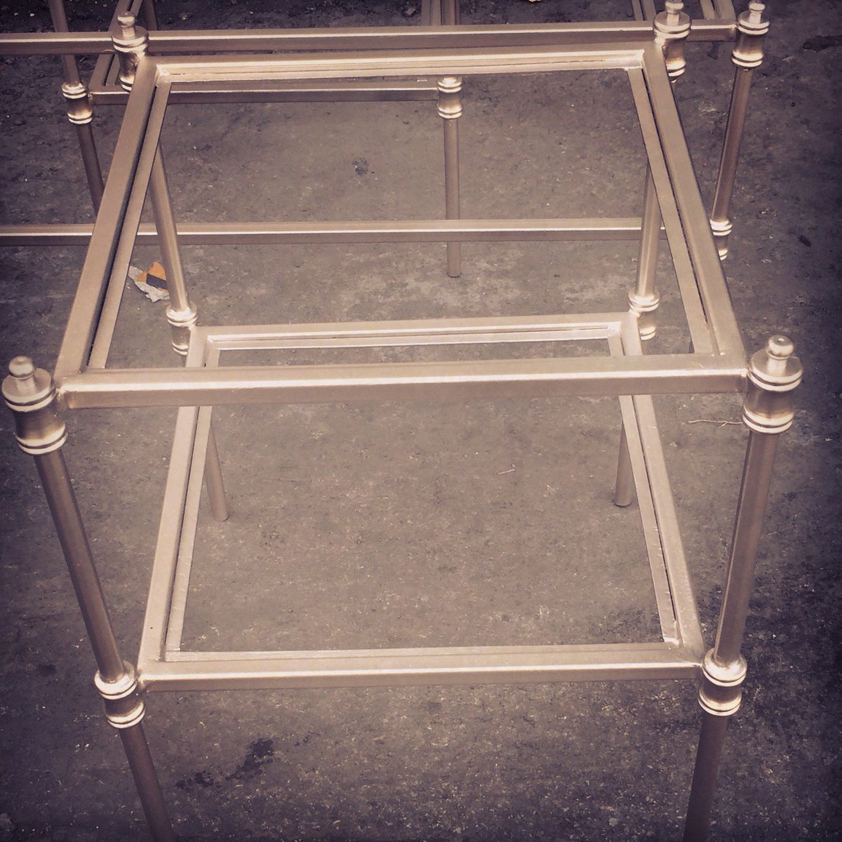 DaylDesign's tweet photo. تفصيل #طاولات قهوة وطاولات خدمة وكونسول وكراسي حدائق وابواب ودرابزينات وشبك حماية للنوافذ بجودة عالية وجميع اعمال الحديد 
للمزيد من الصور يشرفنا زيارتكم لحسابنا بالانستغرام dayldesign
0530007003 
تواصل واتس

#تفصيل_طاولات_دايل_ديزاين https://t.co/L64pQxa6Rz