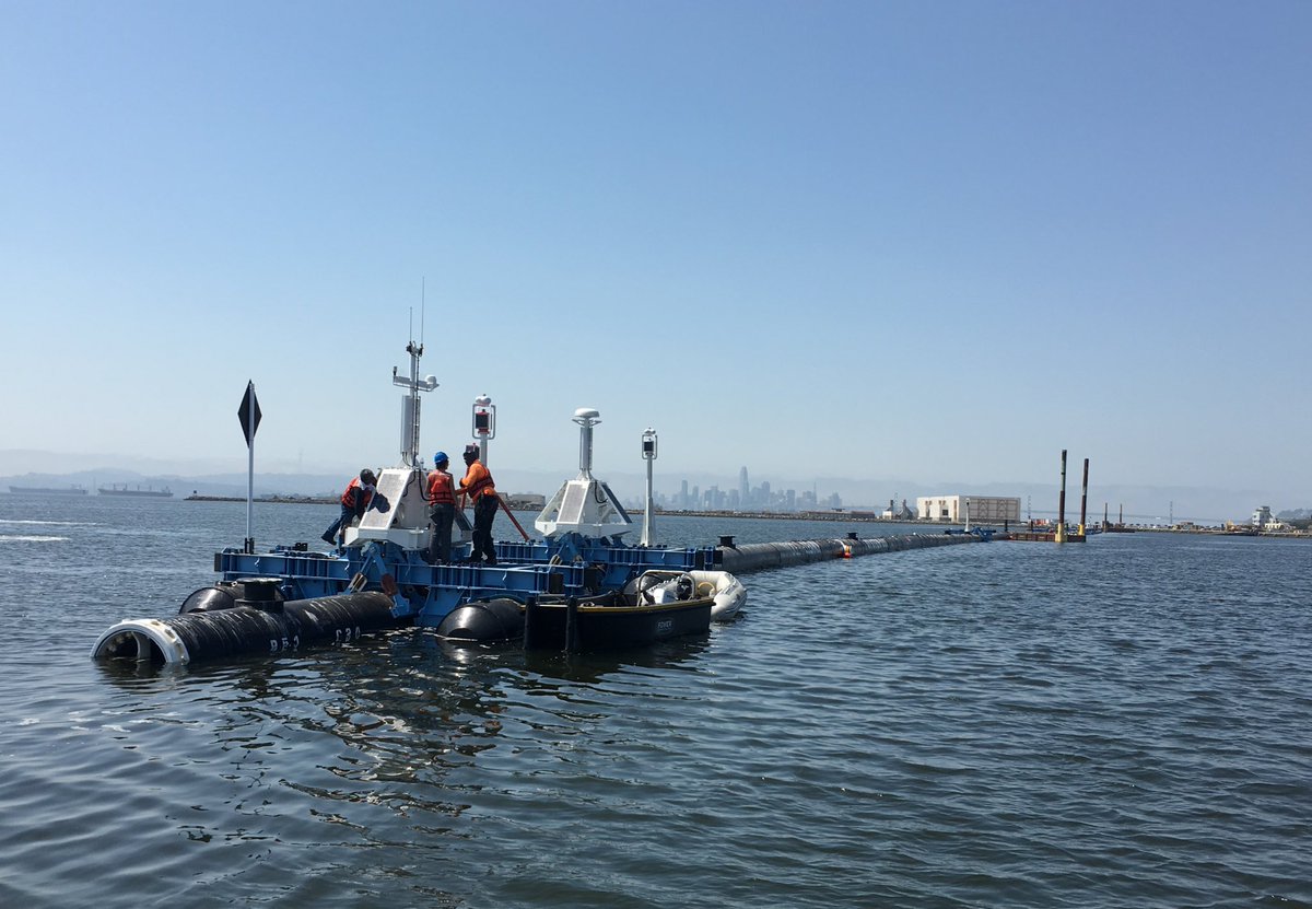BoyanSlat's tweet image. Deployment location @TheOceanCleanup in Great Pacific Garbage Patch confirmed: 143.83°W, 30.89°N (predicted point of highest plastic collection based on ocean modeling)