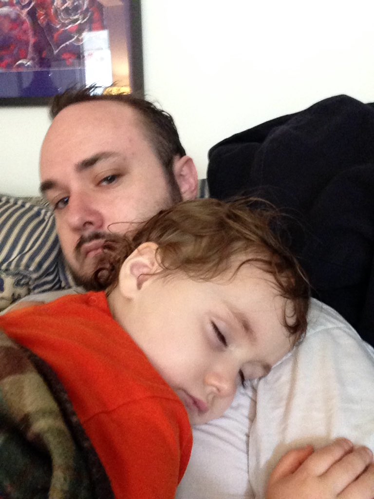 Pontevedrian's tweet photo. more #dadposting https://t.co/o7irzXswCd