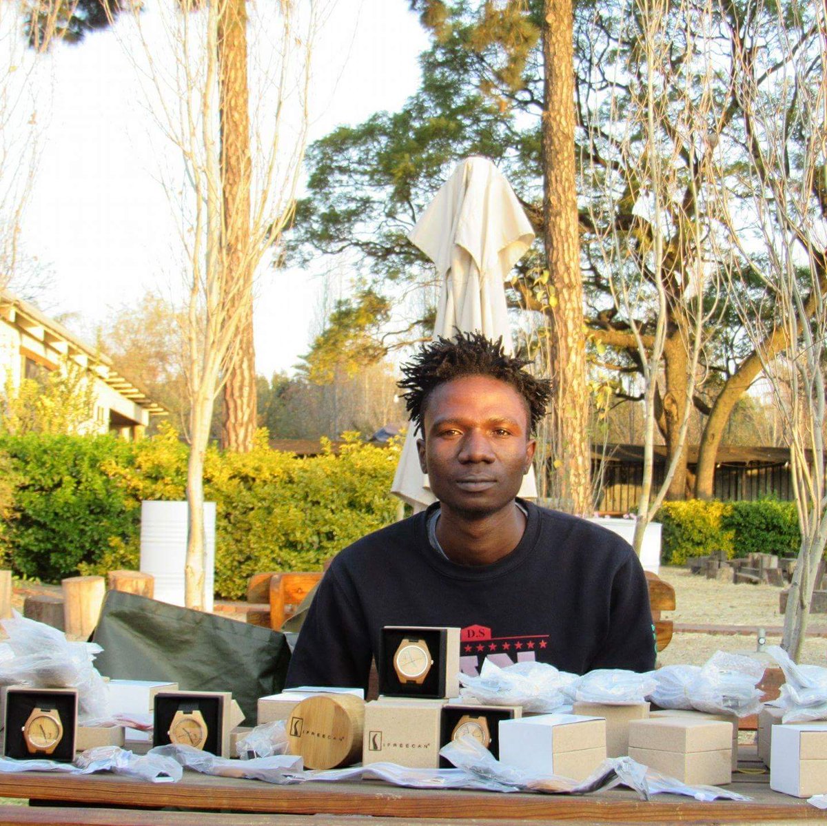 culturespotlyt's tweet image. The Watches are Water Proof and come with a 2years guarantee..