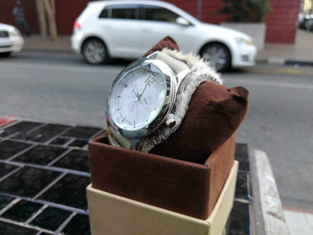 culturespotlyt's tweet image. The Watches are Water Proof and come with a 2years guarantee..