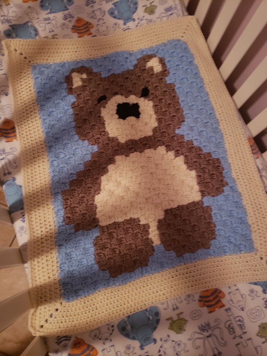 Crocheccessori1's tweet photo. #crochet #handmadeblanket #c2c #babyblanket #bear #crocheccessories https://t.co/BQkFz7RBca