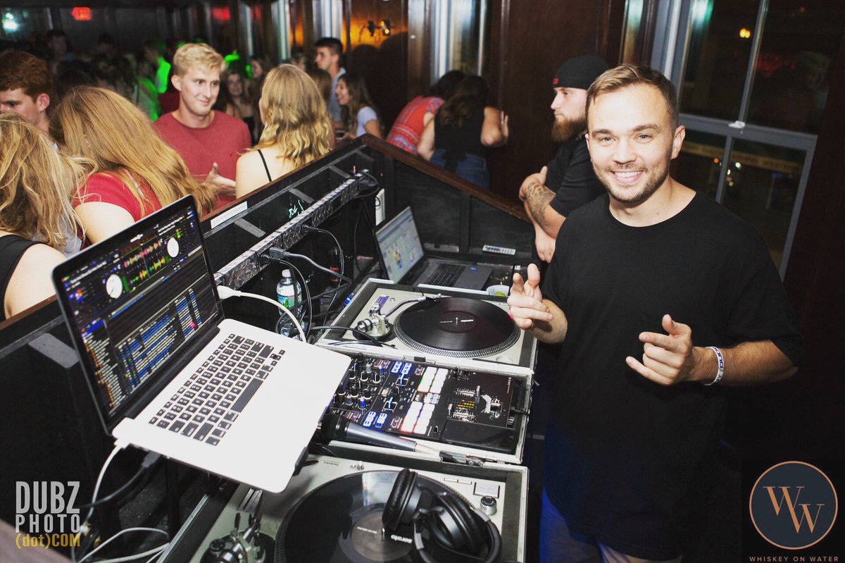 WhiskeyOnWater's tweet photo. Rain or shine the party goes on. DJ Cuzn Kev is in the building for college night! Happy Thirsty Thursday everyone!
🎶🥃🍺🍻🍷🍹🍸🥃🥃🎧
#whiskeymakesmefriskey
#drinkdrankdrunk #drinkpartyrage #thirstythursday #whiskeyonwater #canaldistrict #collegenight https://t.co/KpSN4omk2U